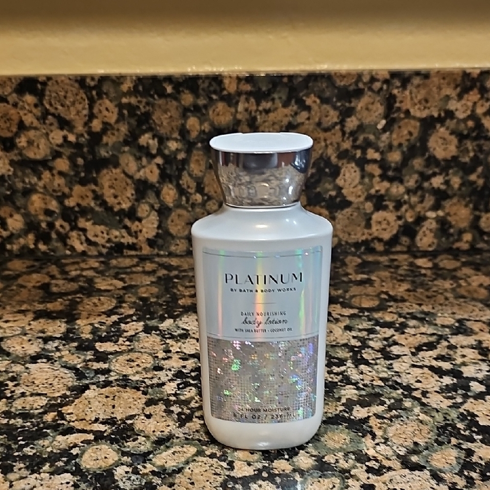 Bath & Body Works Platinum Daily Moisturizing  Lotion